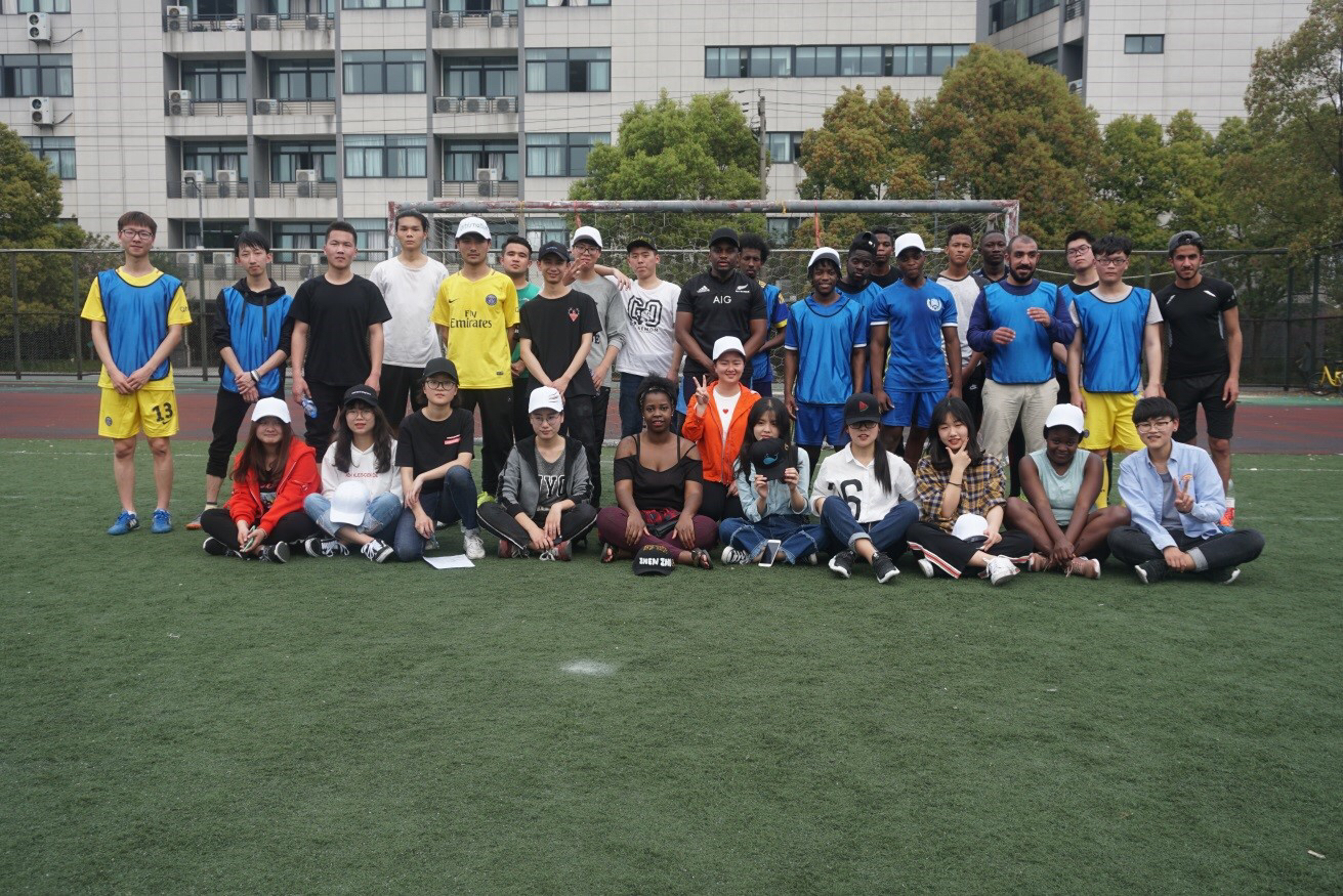 1522746179899072849.jpg 1522746179899072849.jpg