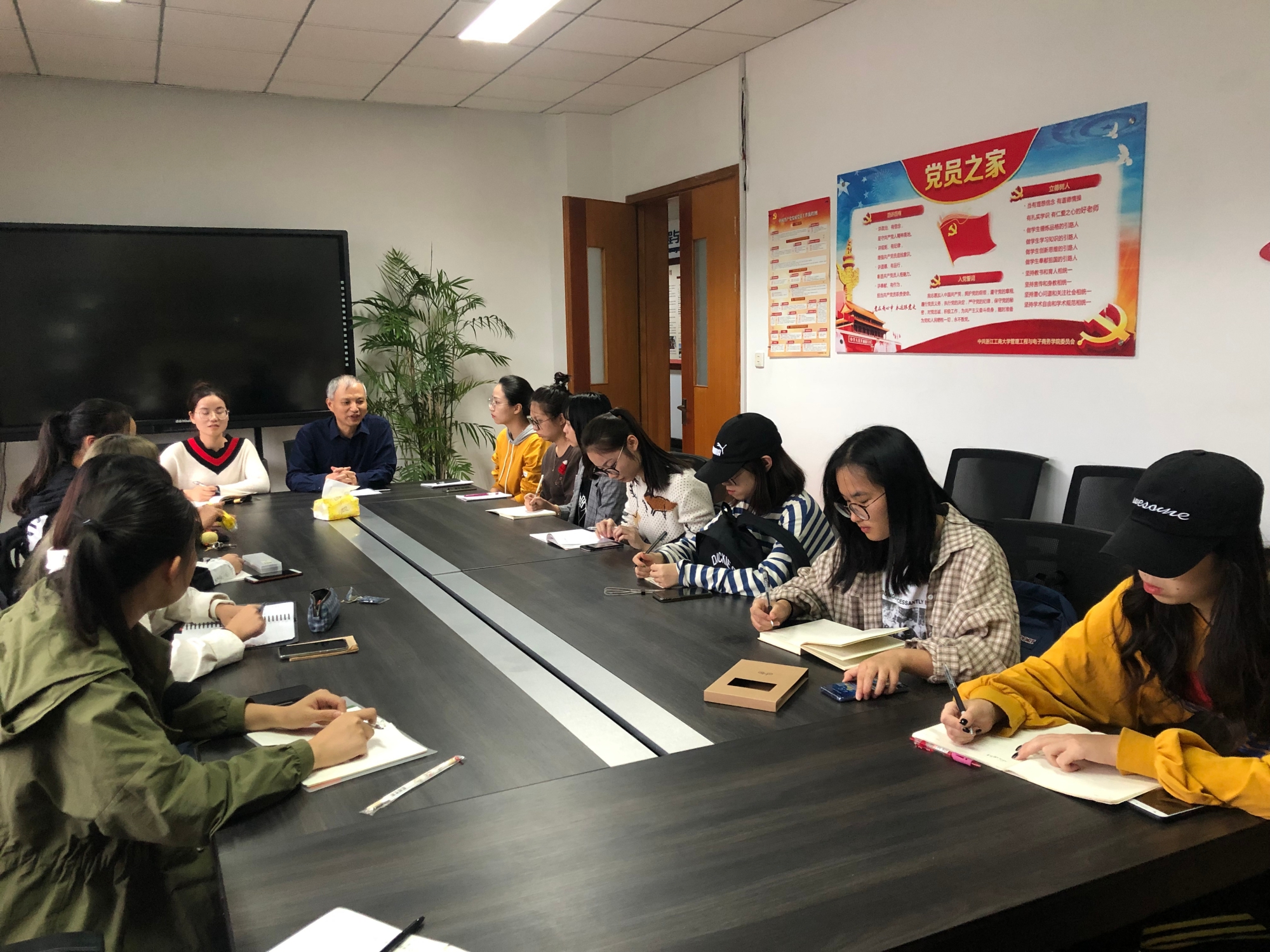 1571126255145049674.jpg 1571126255145049674.jpg